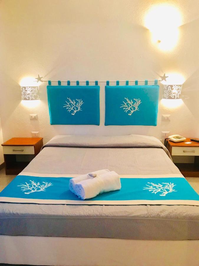 Hotel Sandalion Santa Teresa Gallura Extérieur photo